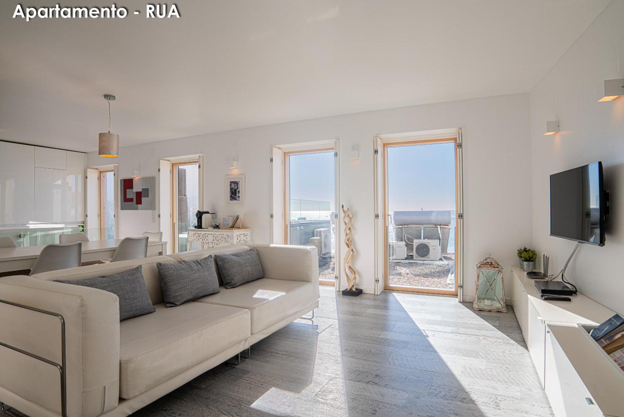 Season Apartments Sesimbra Exterior photo