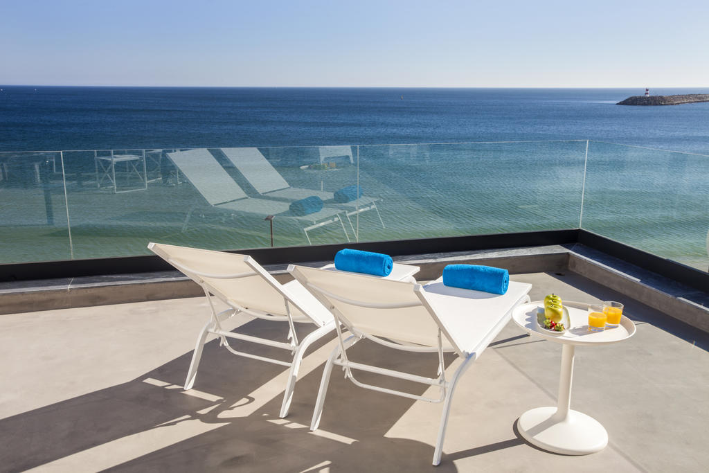 Season Apartments Sesimbra Room photo